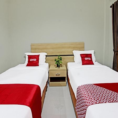 Oyo 91617 Hotel Mutiara ลอมบอก ภายนอก รูปภาพ