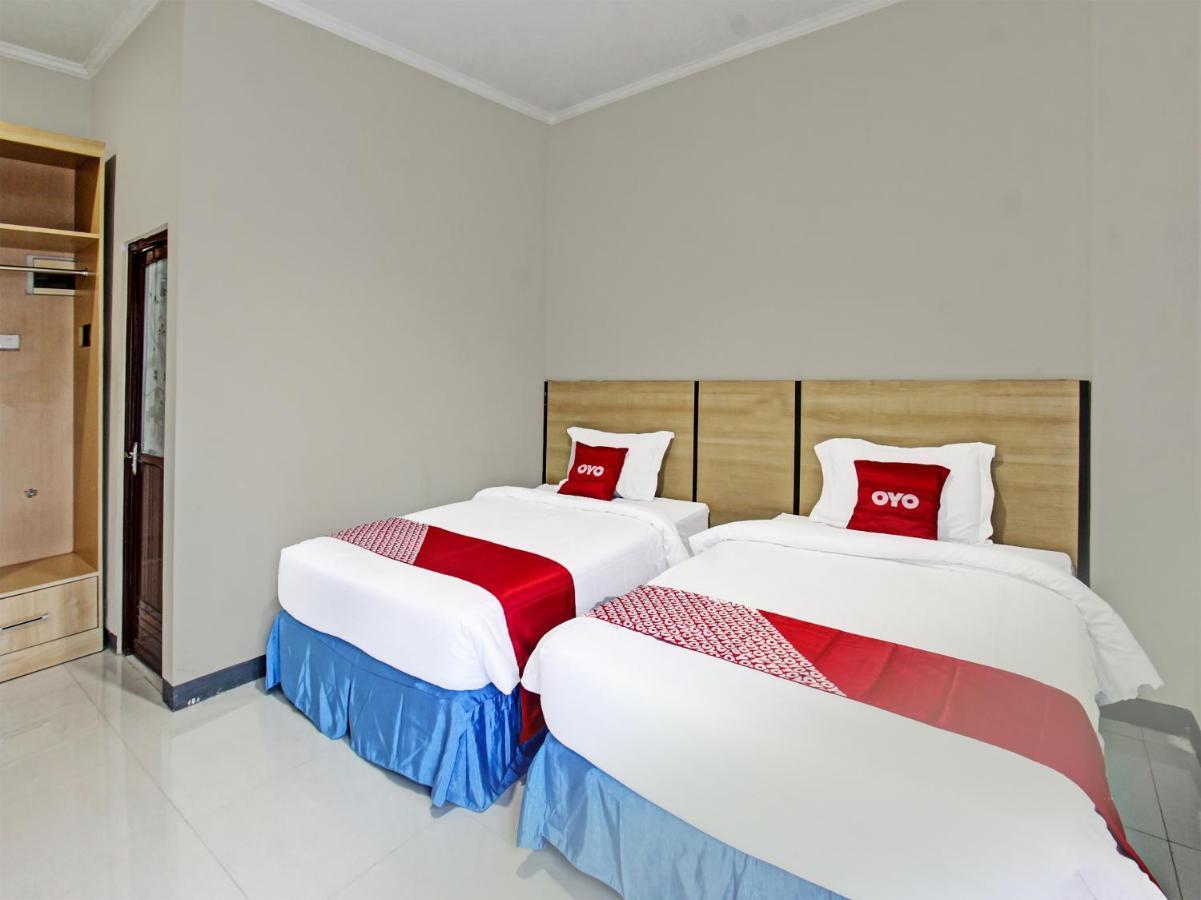 Oyo 91617 Hotel Mutiara ลอมบอก ภายนอก รูปภาพ