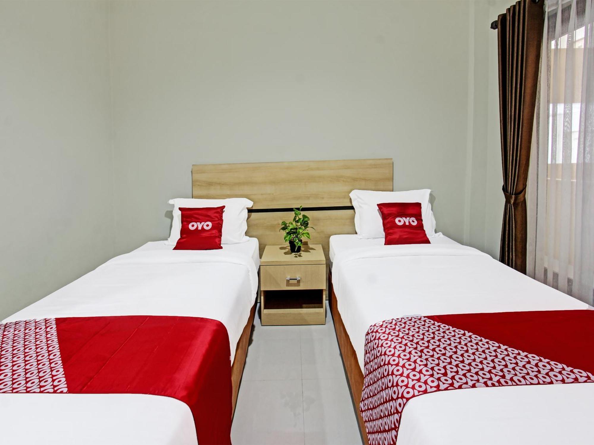 Oyo 91617 Hotel Mutiara ลอมบอก ภายนอก รูปภาพ
